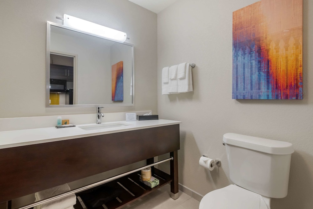 MainStay Suites Bricktown near Medical Center - photo 20