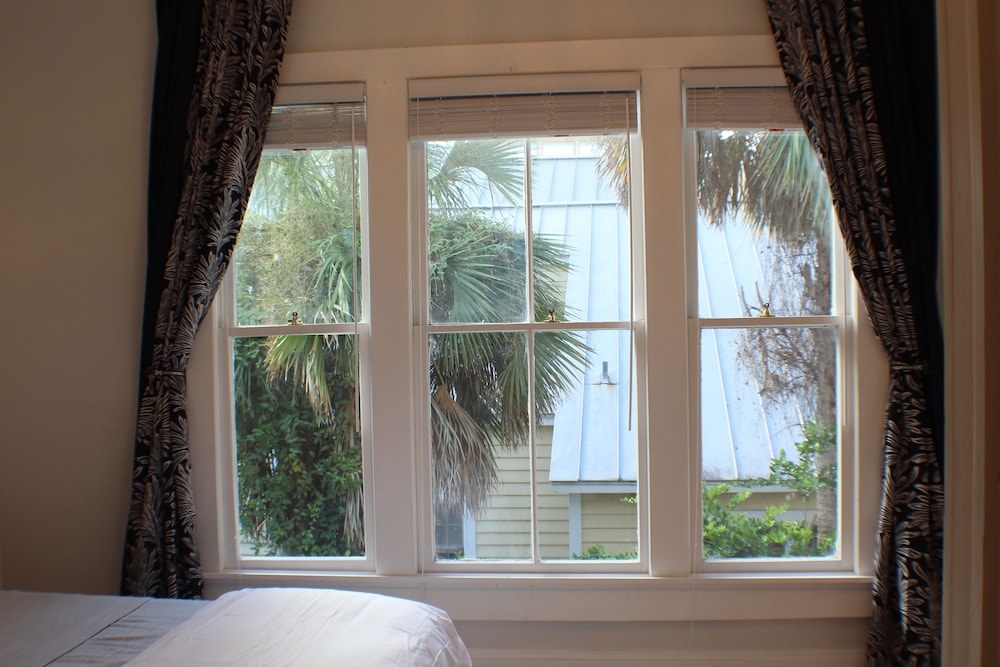The Foxtail Estate - photo 16