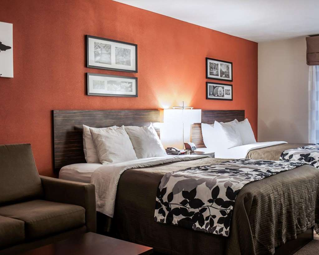 Sleep Inn & Suites Fort Campbell - photo 10