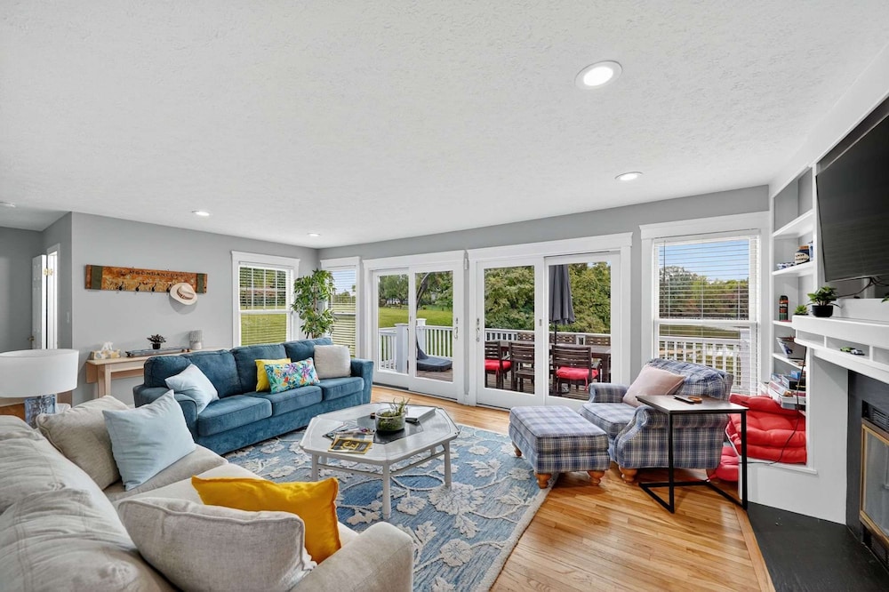 Waterfront Kent Island Retreat 5BR Sleeps 12 Near Weddings Annapolis — hotel in Stevensville