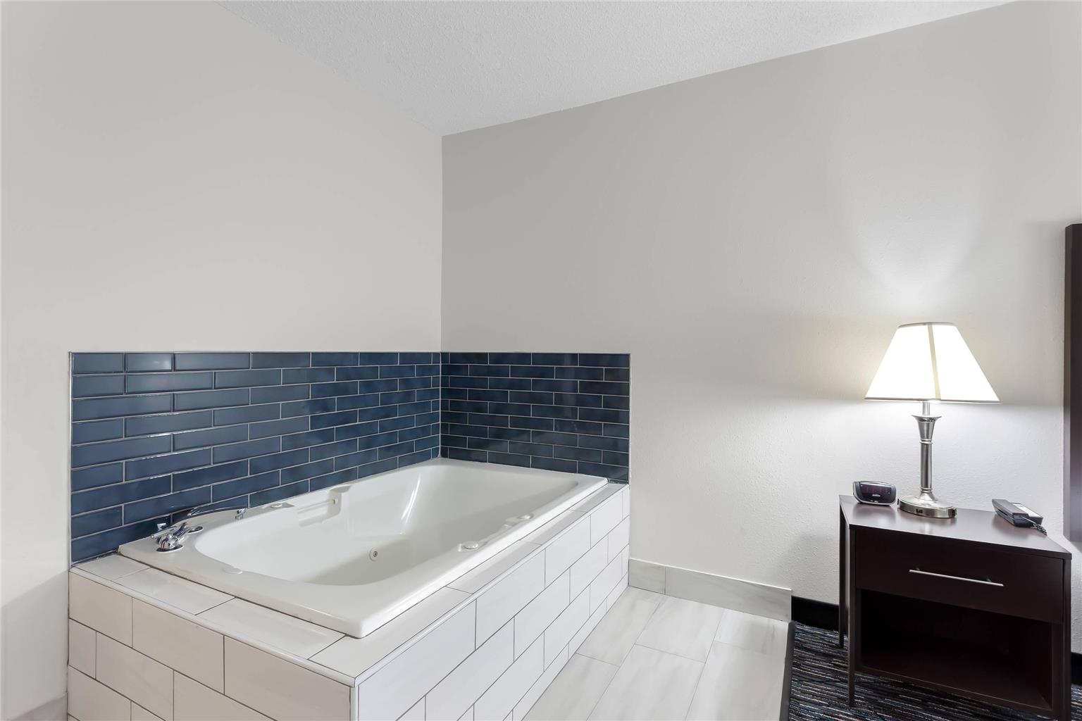 Quality Inn & Suites Niles - photo 81