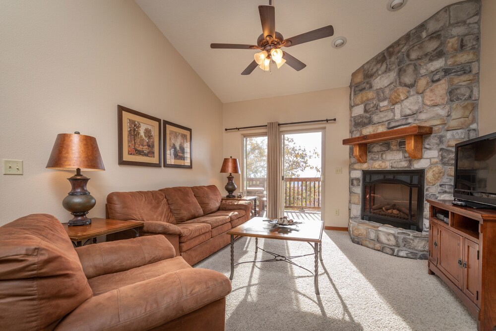 Lodges At Table Rock - photo 35