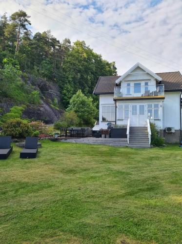 Solheimhuset - carbon neutral hotel in Unknown City