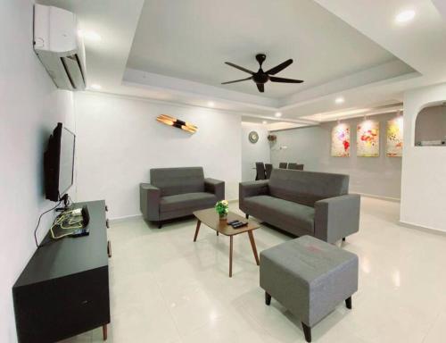 Modern Stylish Double Storey 5Room 9Pax @Icon city in Bukit Mertajam, Malaysia