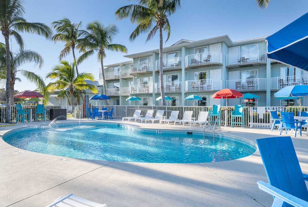 Capt Hiram's Resort - photo 15