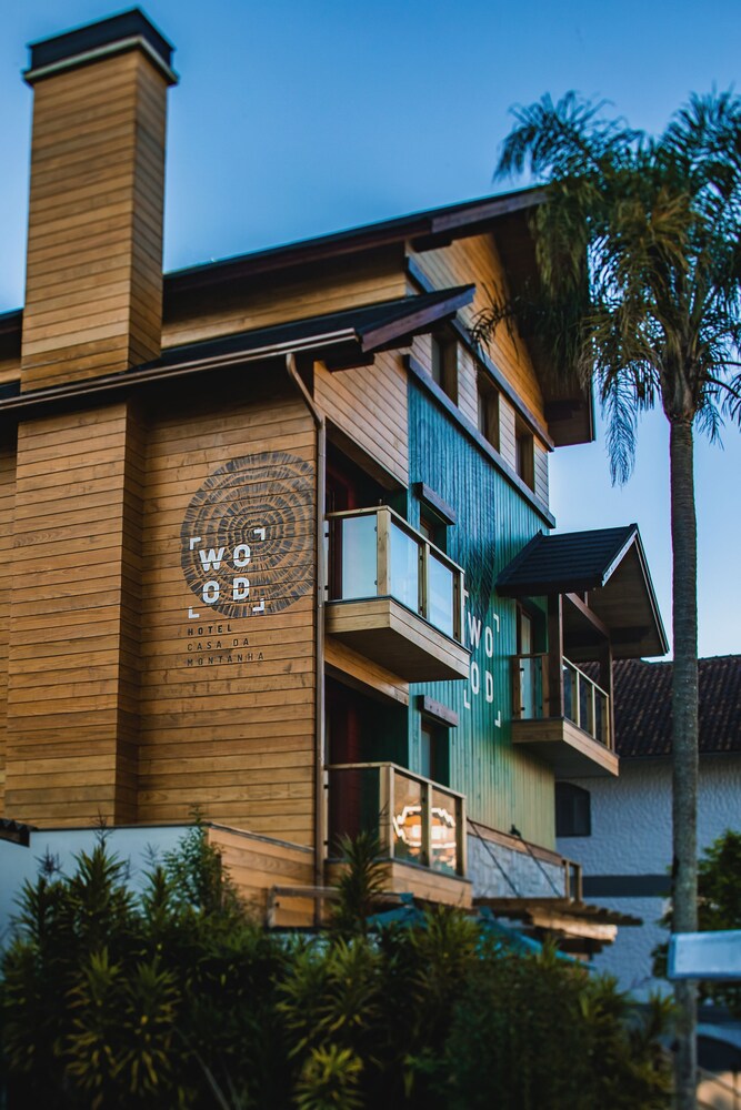 Wood Hotel Gramado in Caxias Do Sul, Brasil