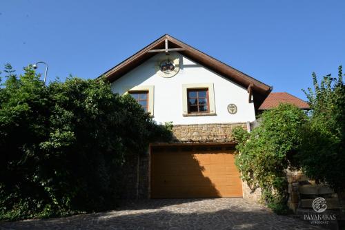 Pávakakas Vendégház — Vac — photo 2