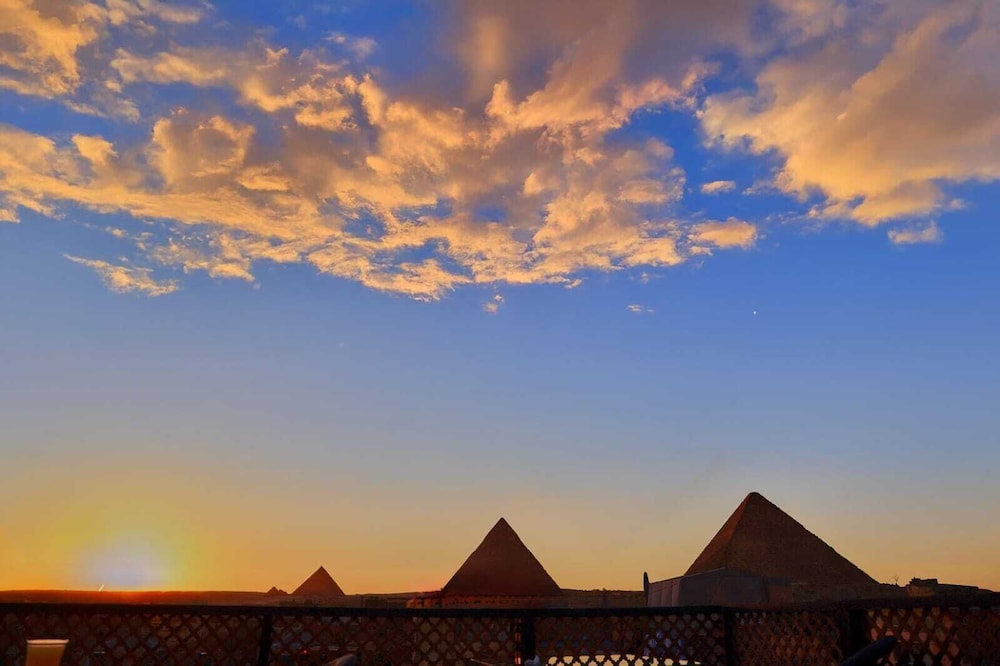 Nefertari Pyramids View Inn - last minute hotel in Giza