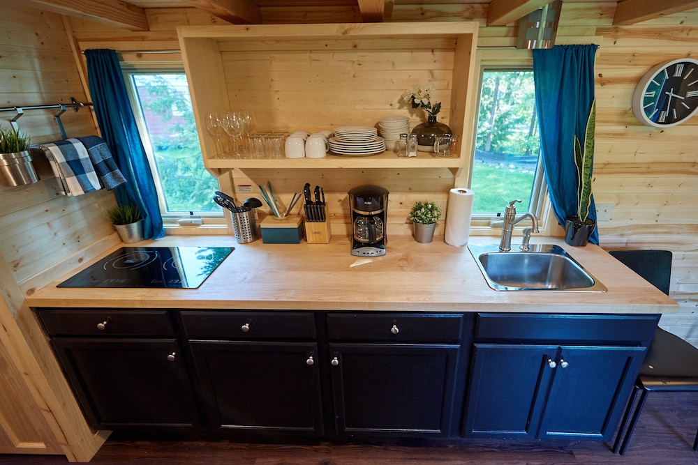 Tuxbury Pond Camping Resort Cottage - photo 44