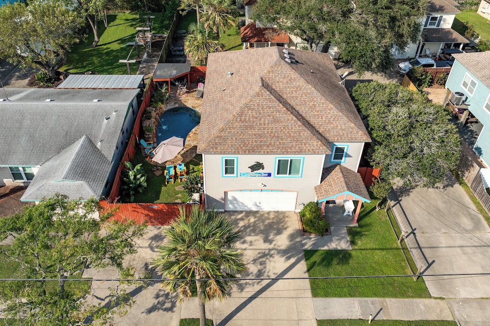 Tortuga Inn - photo 36