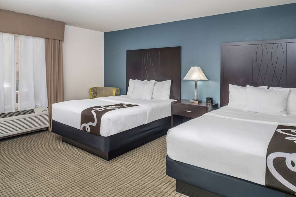 La Quinta Inn & Suites by Wyndham Moscow Pullman - photo 8