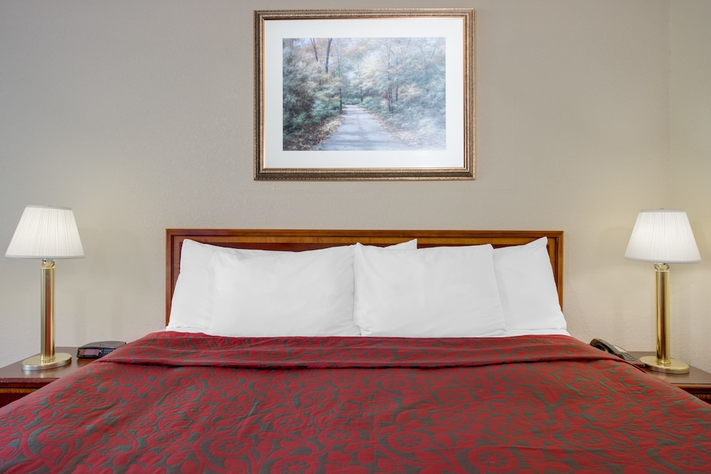 Express Inn Harrisburg South New Cumberland - photo 7
