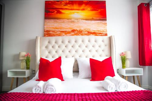 Lucky Home Ideal for Trade Consultants & Family Near Alton Towers 3 Bedrooms 4 Beds Max 5 Guests in Stoke-On-Trent, United Kingdom