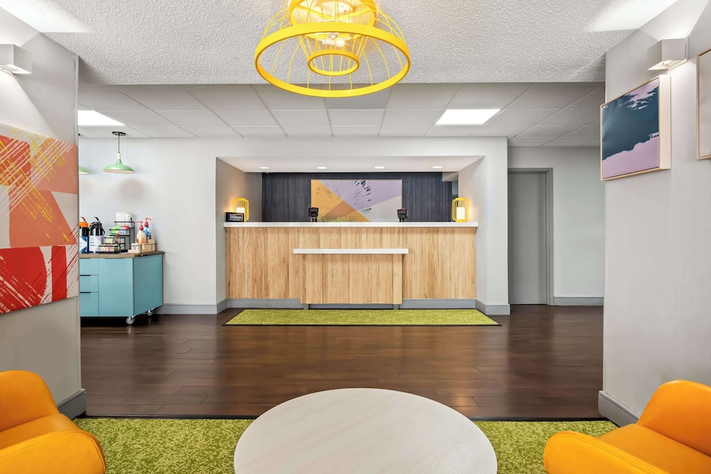 Spark by Hilton Stevensville - photo 8