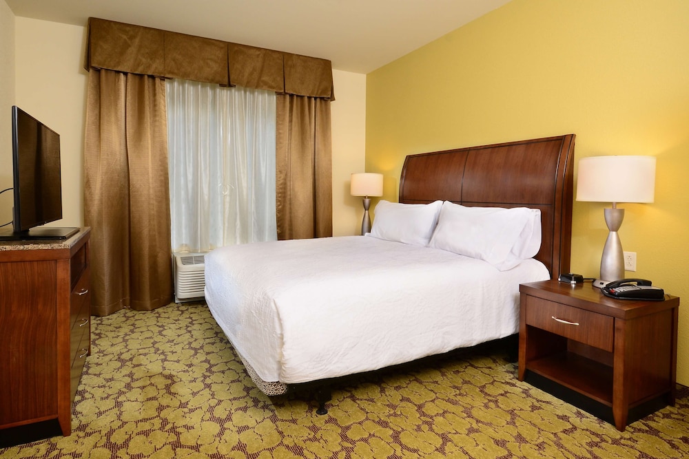 Hilton Garden Inn Greensboro Airport - photo 16