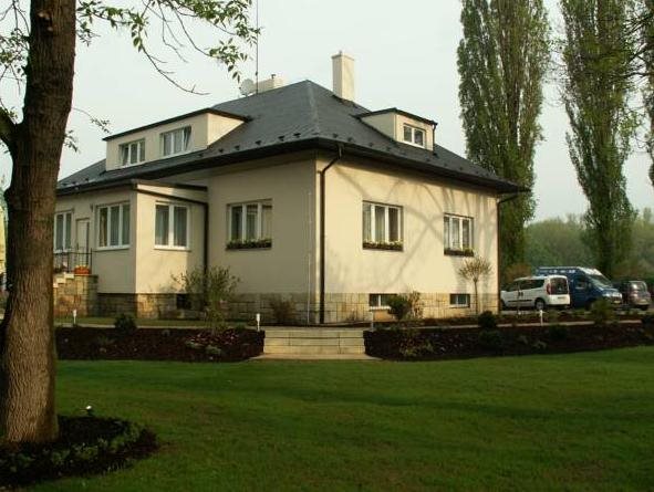 Cartellone Appartamento Hotel in Pardubice, Czech Republic