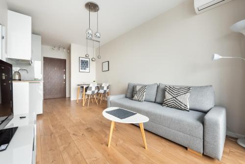 Business Mokotów Park 84 Apartment by BookingHost — 4-Star Luxury Hotel in Warsaw, Poland