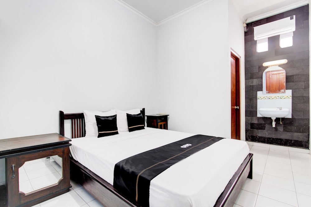 Capital O 93842 Jowo Segoro ResortNearPantai Sepanjang in Wonosari, Indonesia