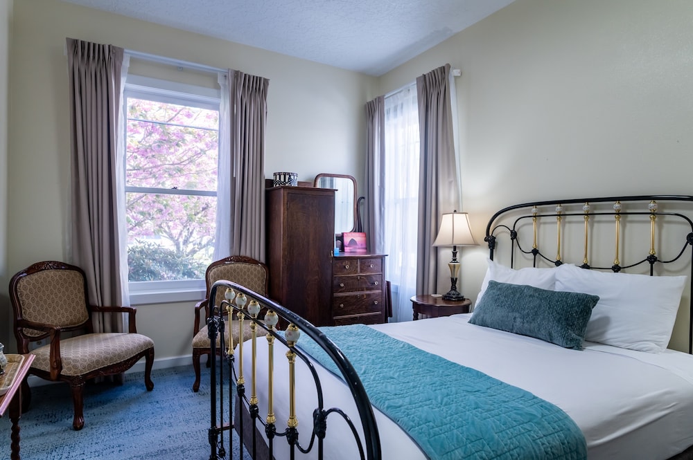 Gilbert Inn Seaside - photo 38