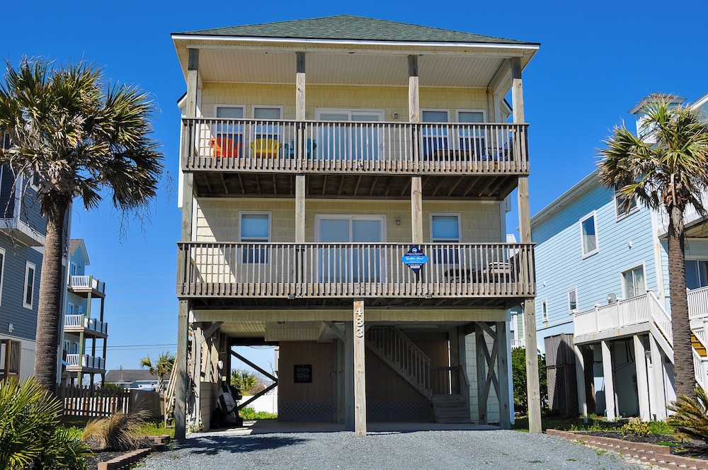 Sandy By The Sea in Sneads Ferry, United States