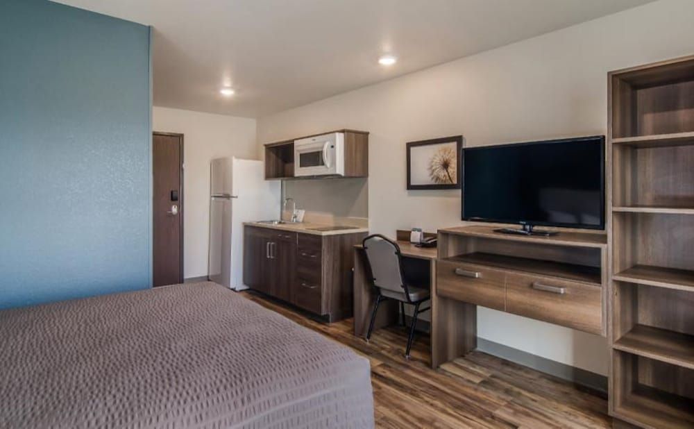 Woodspring Suites Ashland Richmond North - photo 13