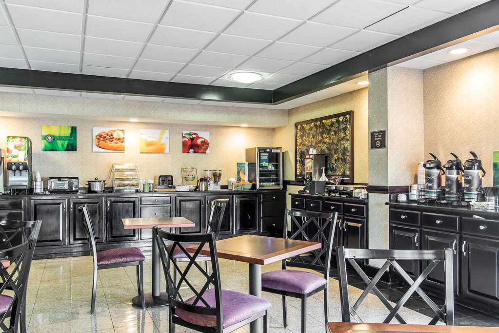 Quality Inn & Suites Memphis East - photo 29