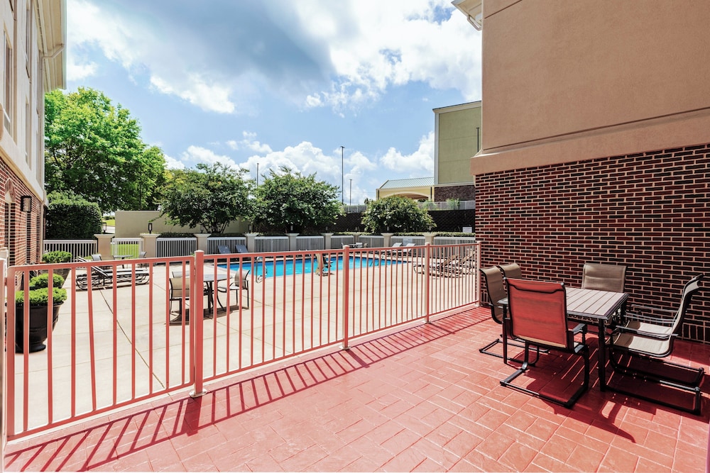 Holiday Inn Express & Suites Vicksburg by IHG - photo 47