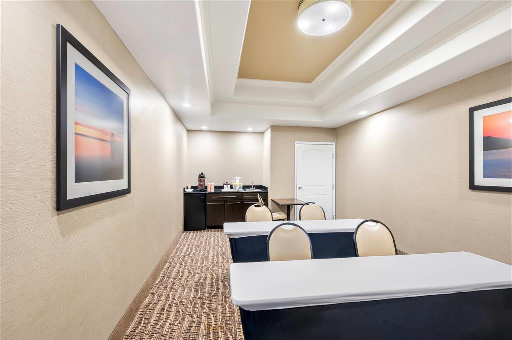 Comfort Inn & Suites Fort Smith I 540 - photo 67