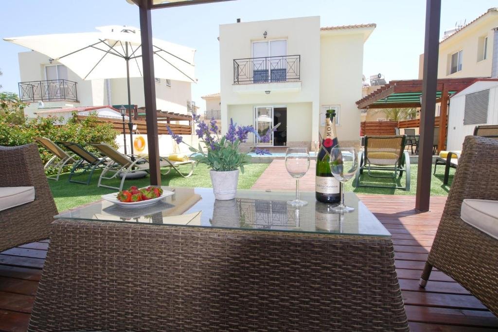 Villa Elena