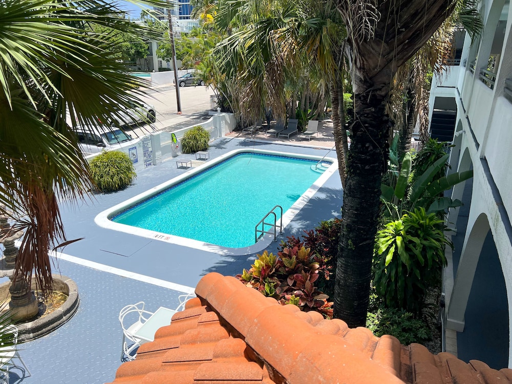TropiRock A North Beach Village Resort Hotel - photo 38