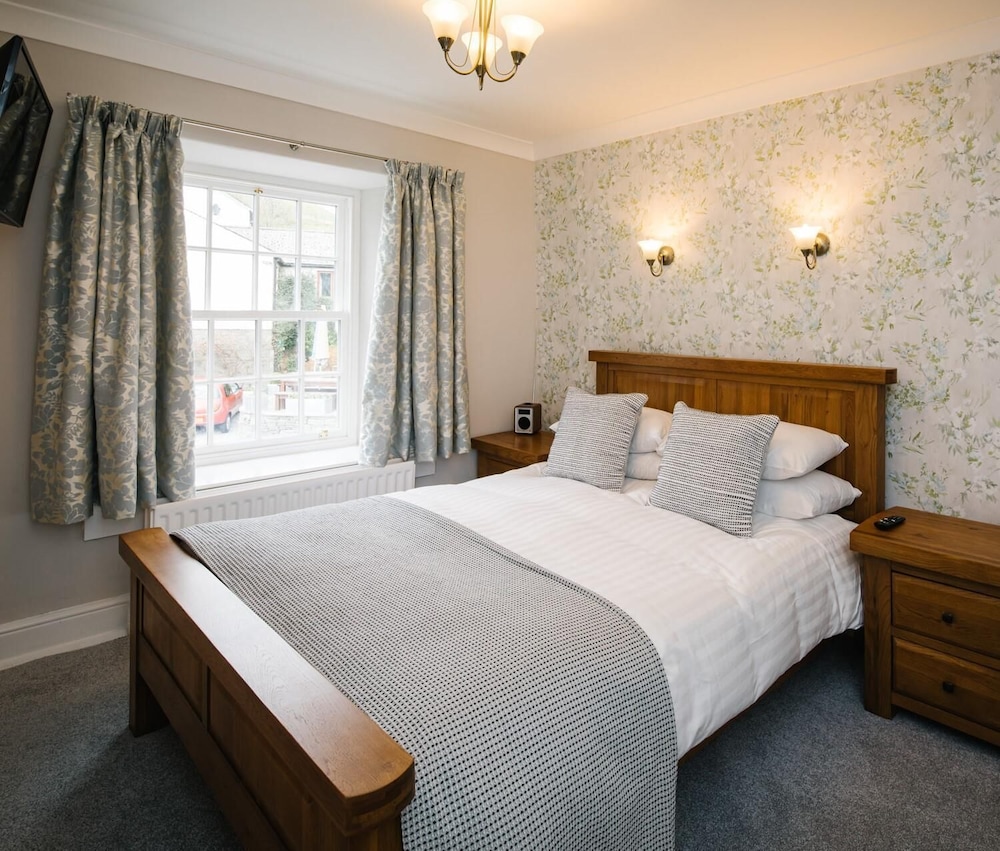 The Three Shires Inn — Ambleside — photo 4