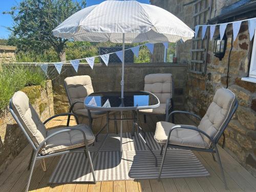 Twattleton Cottage Kilburn Yorkshire Beautiful views