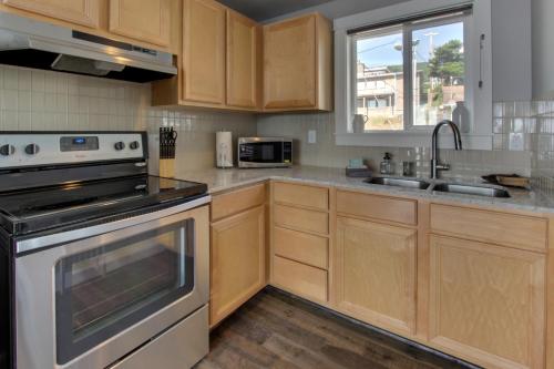 Oceanside Inn - photo 18
