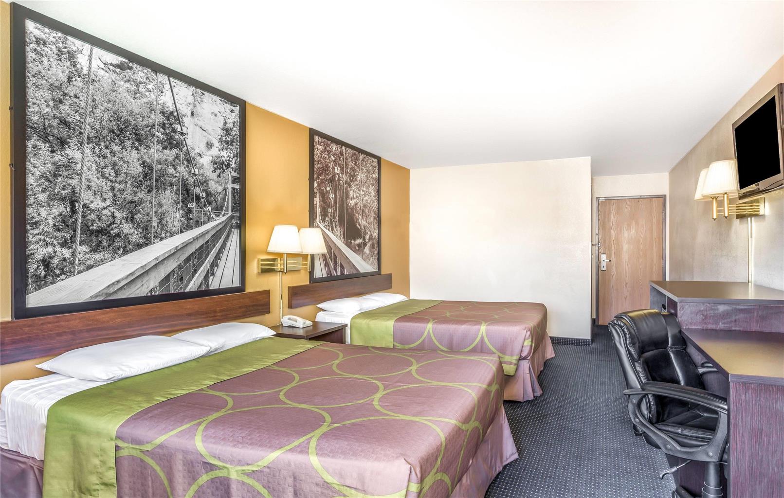Super 8 by Wyndham Mesa Gilbert - photo 9
