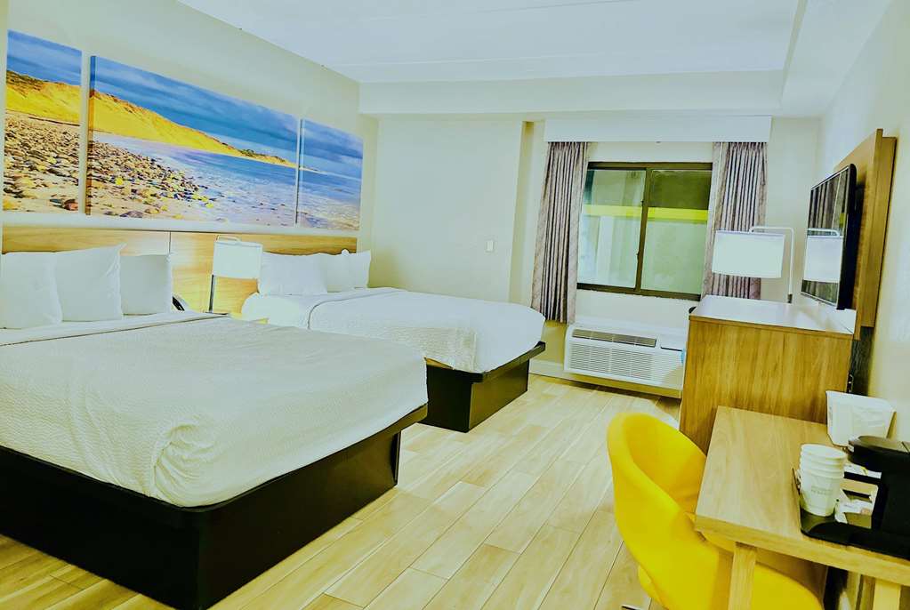 Days Inn by Wyndham Rutland Killington Area - photo 20