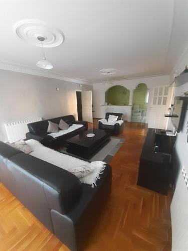 Vila Luka — 4-Star Luxury Hotel in Podgorica, Montenegro