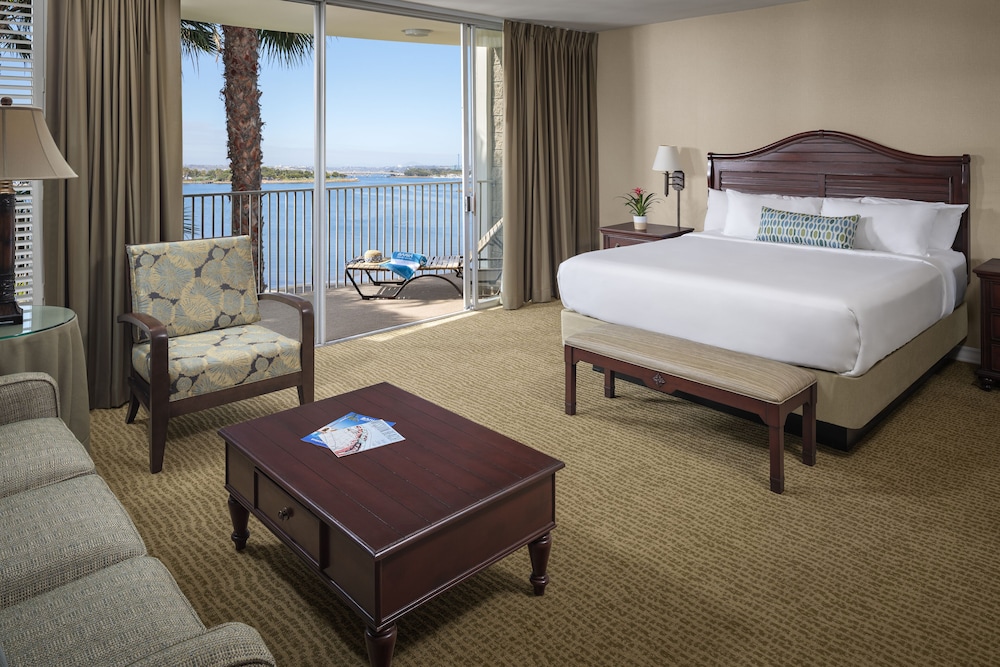 Bahia Resort Hotel - photo 5