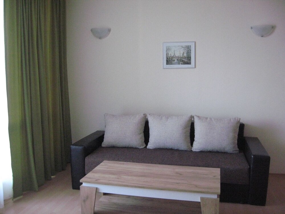 Apartcomplex Chateau Aheloy — Aheloy — photo 5