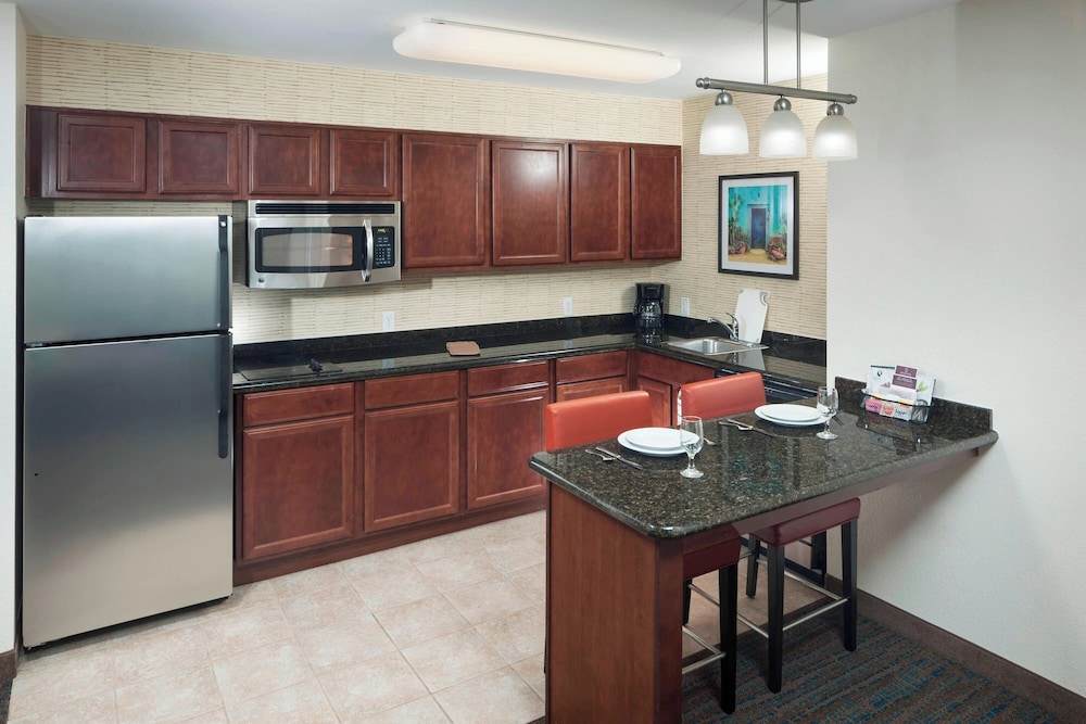 Residence Inn by Marriott Tucson Airport - photo 10