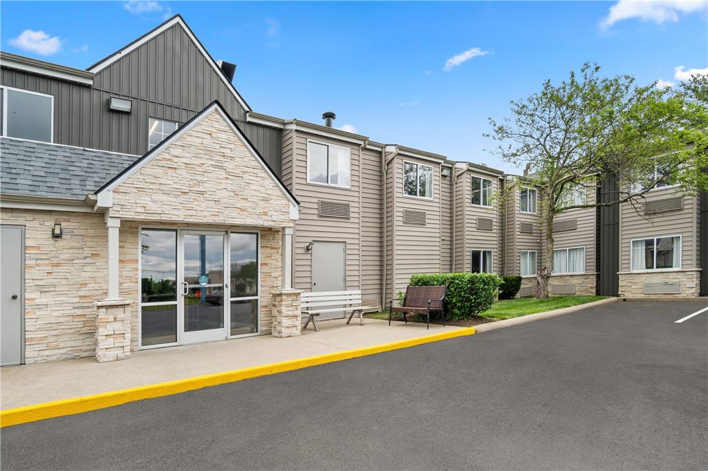Microtel Inn By Wyndham Lexington — Lexington
