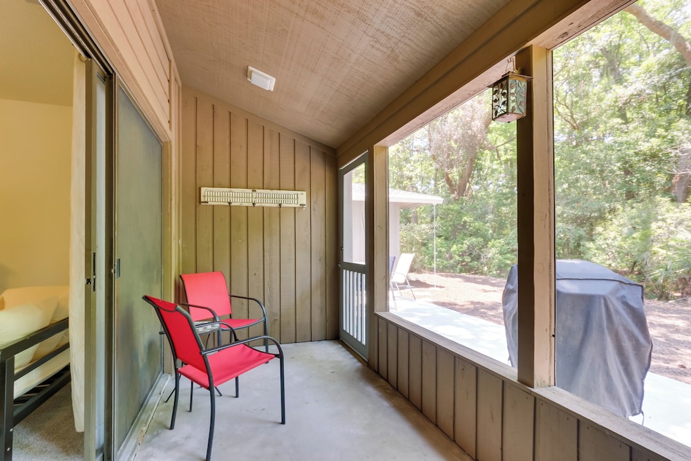 Furnished Patio Hilton Head Island Resort Cottage - photo 2