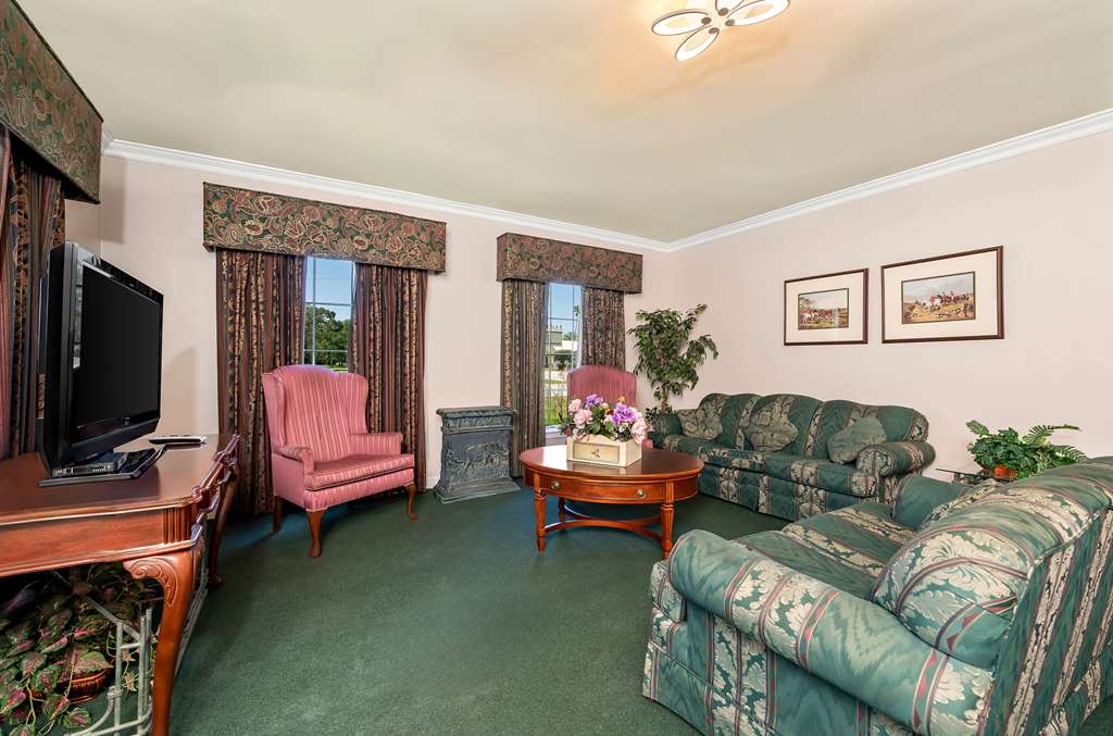 Americas Best Value Inn Historic Clewiston Inn - photo 29