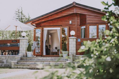 Walled Garden Lodges Loch Lomond — hotel in Balloch