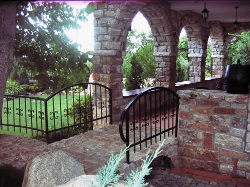 Villa Serz — 4-Star Luxury Hotel in Bitola, Republic of Macedonia