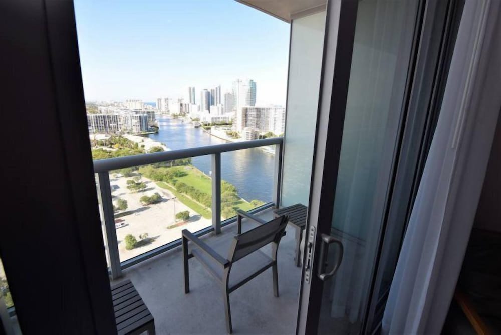 2 Bedroom Unit Across From Ocean @ Beachwalk Resort - photo 21