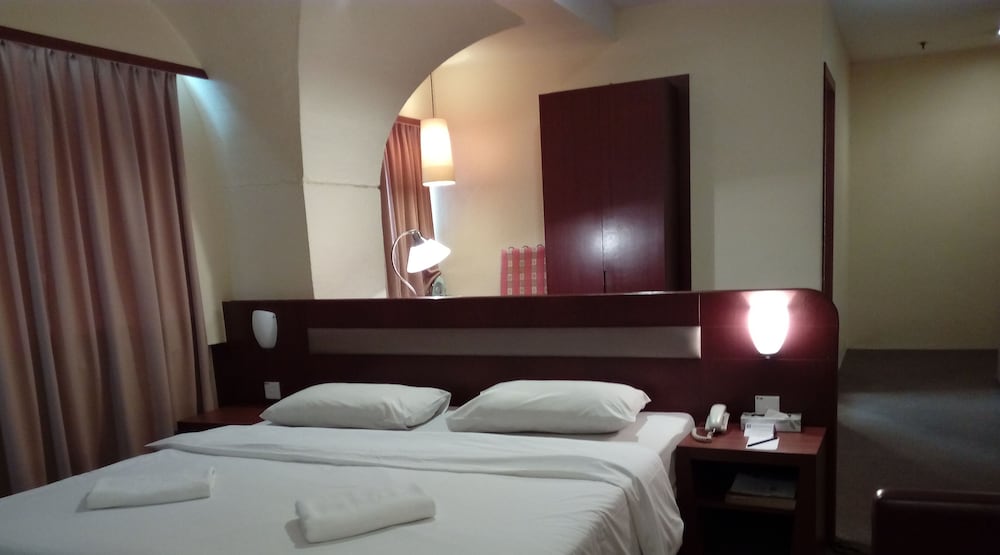 Muar Traders Hotel — Muar — photo 4