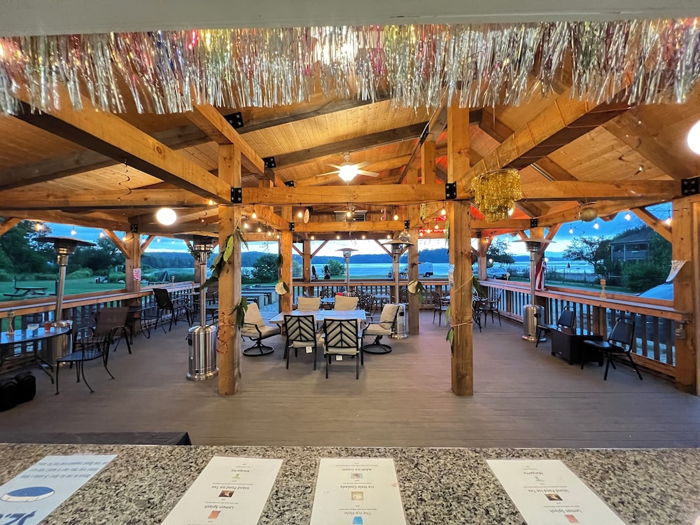 Island Pond Country Inn - photo 38