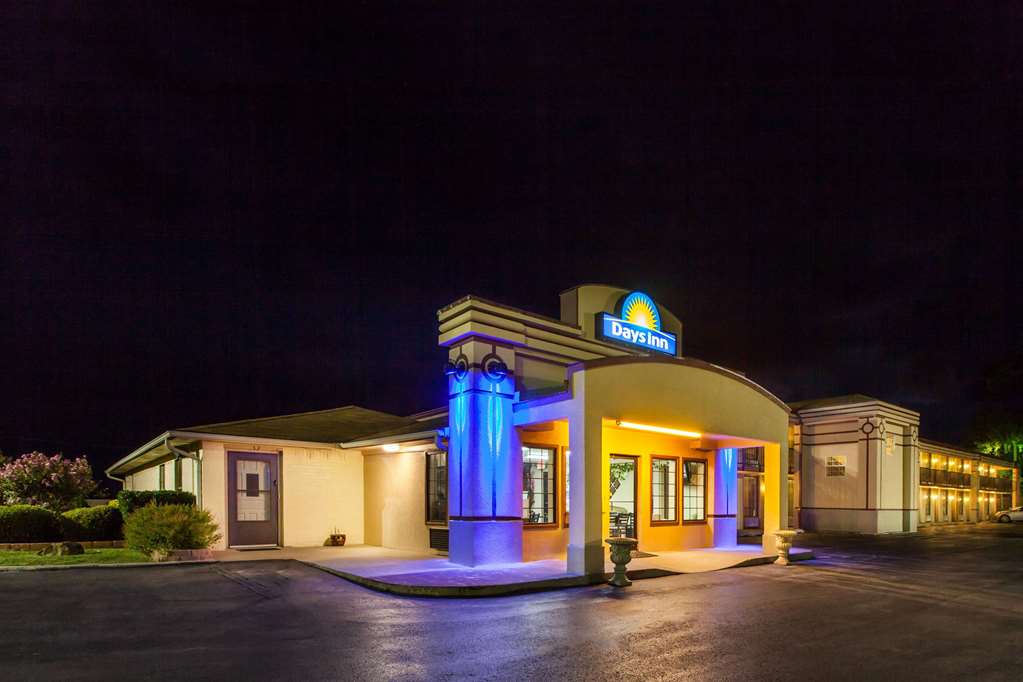 Days Inn by Wyndham El Reno - featured photo
