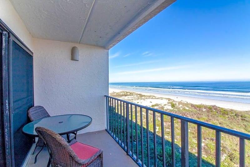 Beacher's Lodge Oceanfront Suites - photo 16