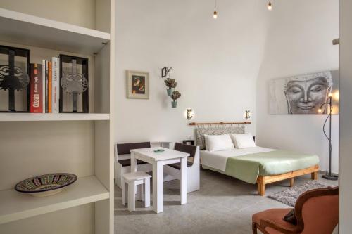 Centro E Spiaggia Ardesia — 4-Star Luxury Hotel in Anguillara Sabazia, Italy